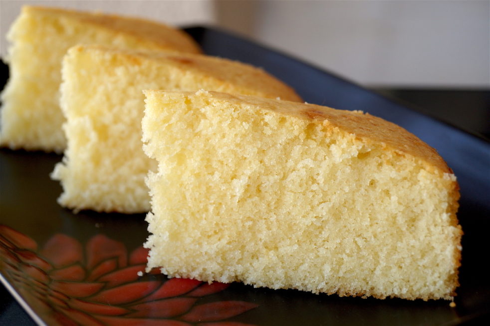 Moist Vanilla, Butter Cake | Not-So-Serious Eats - Food Blogs