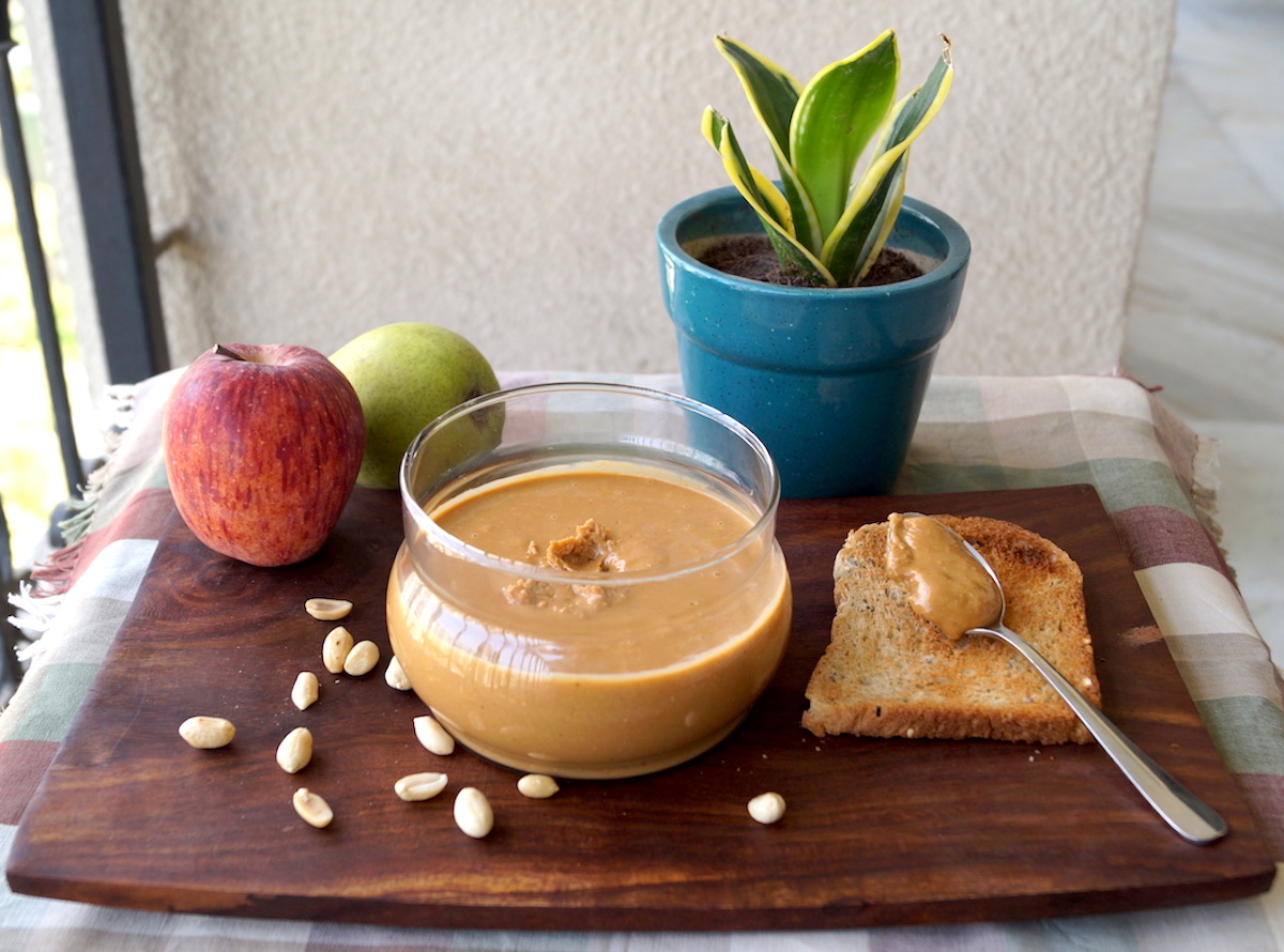 Read more about the article The Best Homemade Peanut Butter